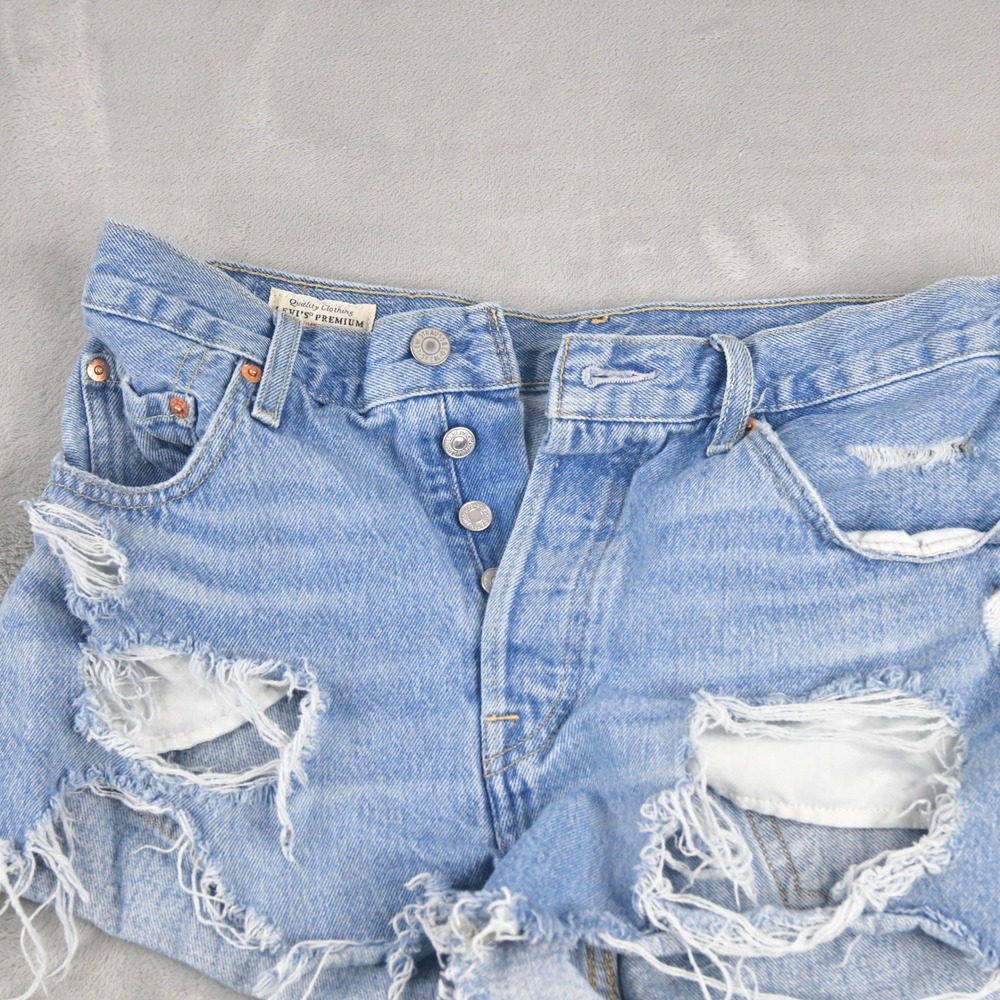 Levis Premium 501 Original Cut Off Denim Shorts Light Wash Distressed W29 Grunge